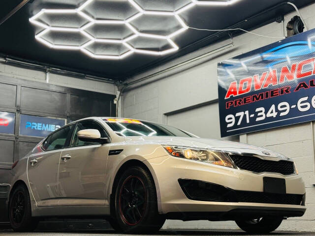 2011 Kia Optima LX's photo