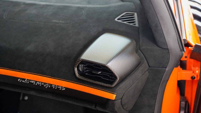 2022 Lamborghini Huracan STO