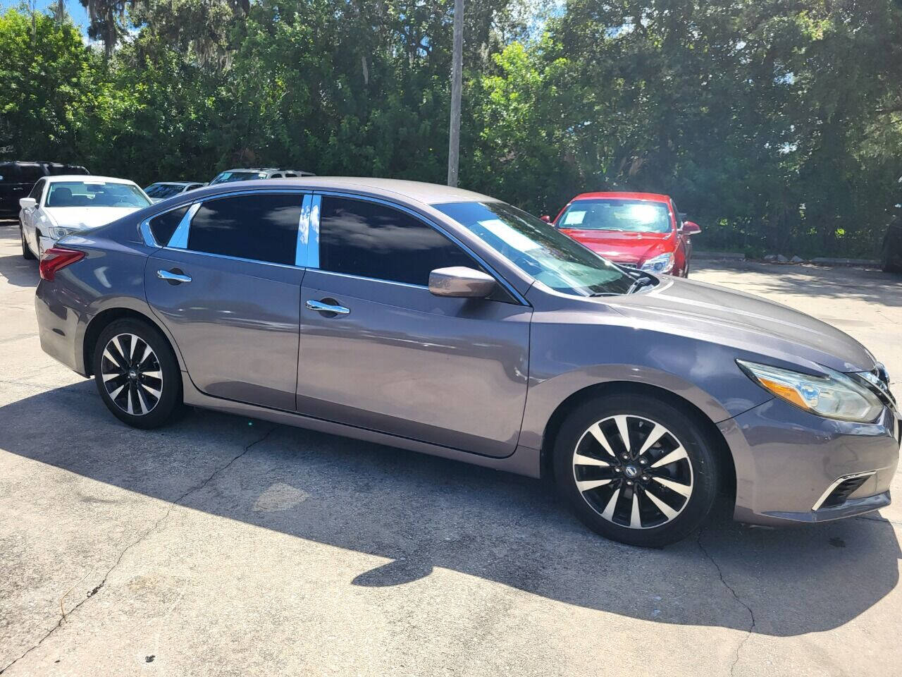 2018 Nissan Altima for sale at FAMILY AUTO BROKERS in Longwood, FL