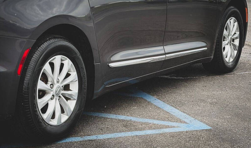 2019 Chrysler Pacifica Touring L