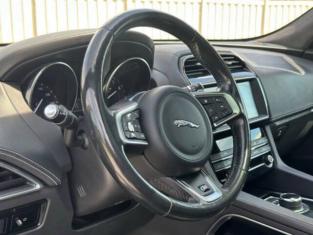 2020 Jaguar F-PACE S