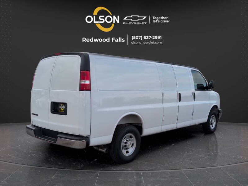 2026 Chevrolet Express 3500