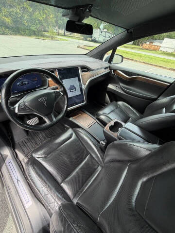 2016 Tesla Model X P90D
