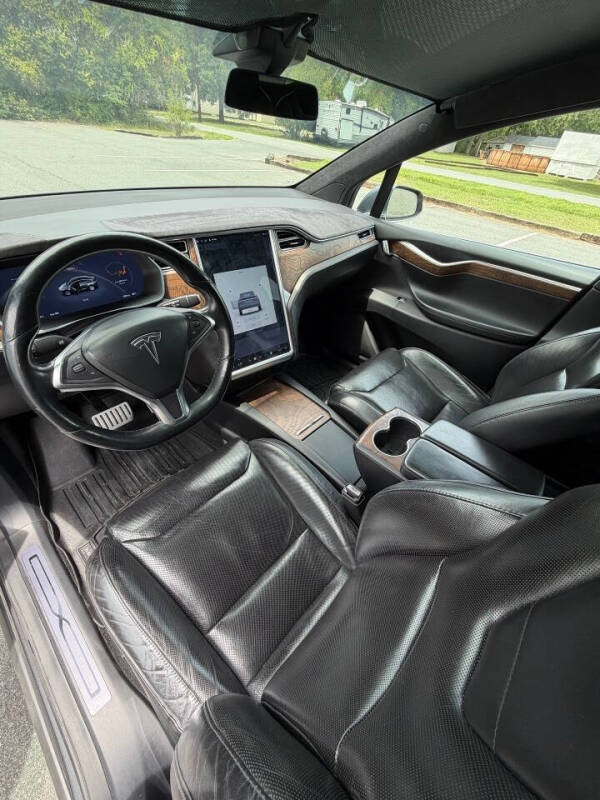 2016 Tesla Model X P90D