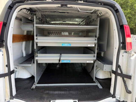 2017 Chevrolet Express 2500