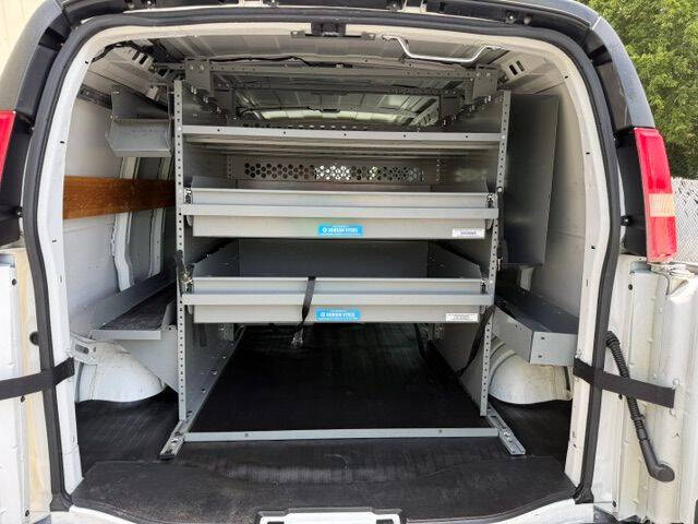 2017 Chevrolet Express 2500