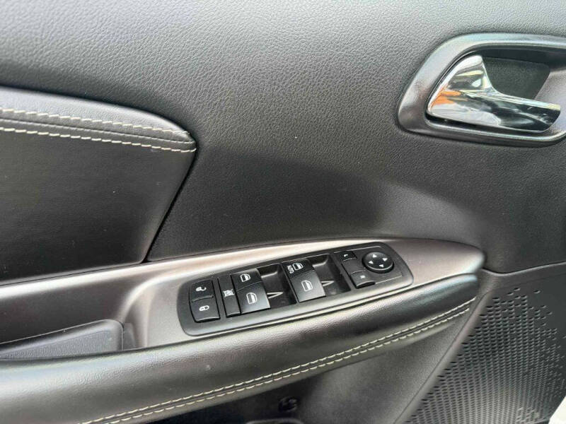 2018 Dodge Journey Crossroad