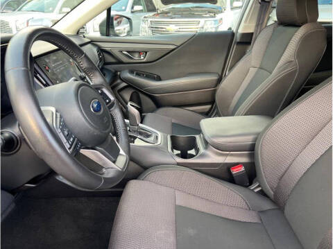 2023 Subaru Outback Premium