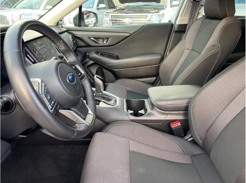 2023 Subaru Outback Premium