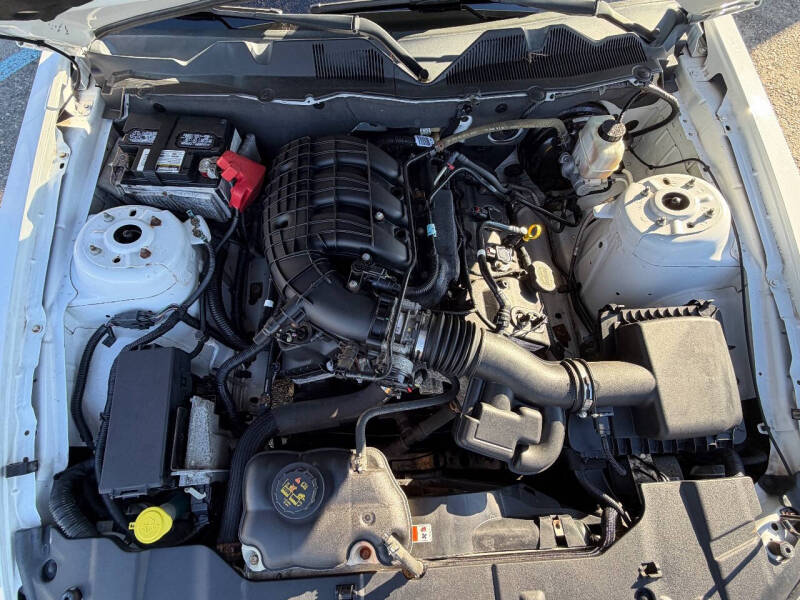 2014 Ford Mustang V6