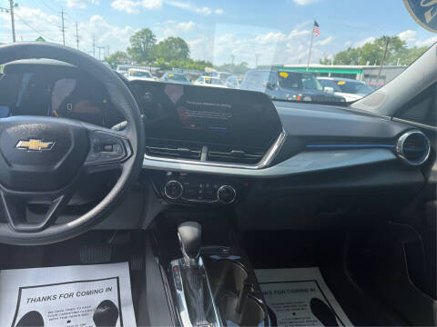 2025 Chevrolet Trax LT