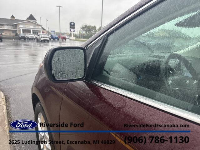 2023 Ford Edge