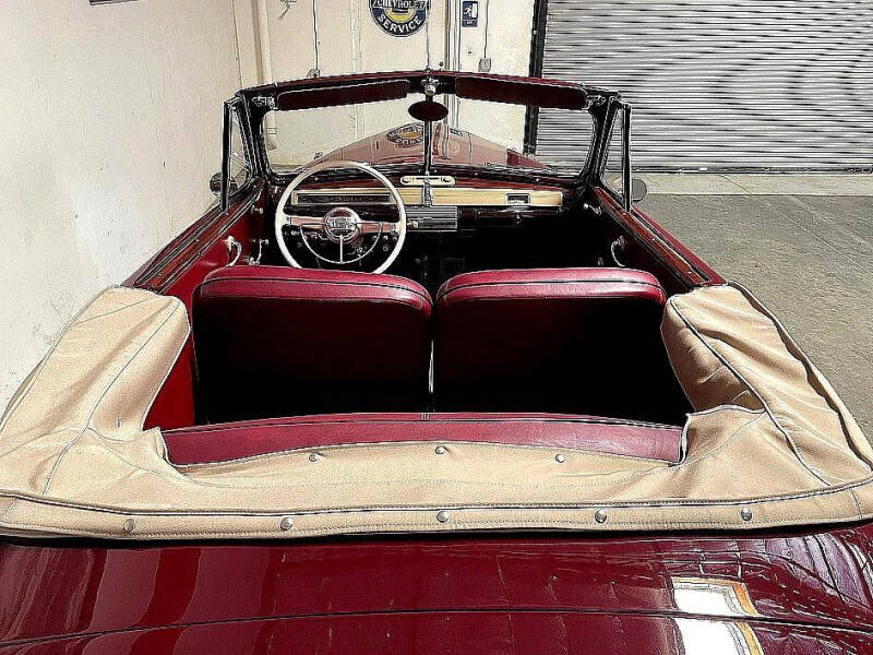 1941 Ford Super Deluxe