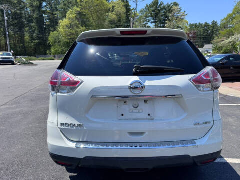 2015 Nissan Rogue SL