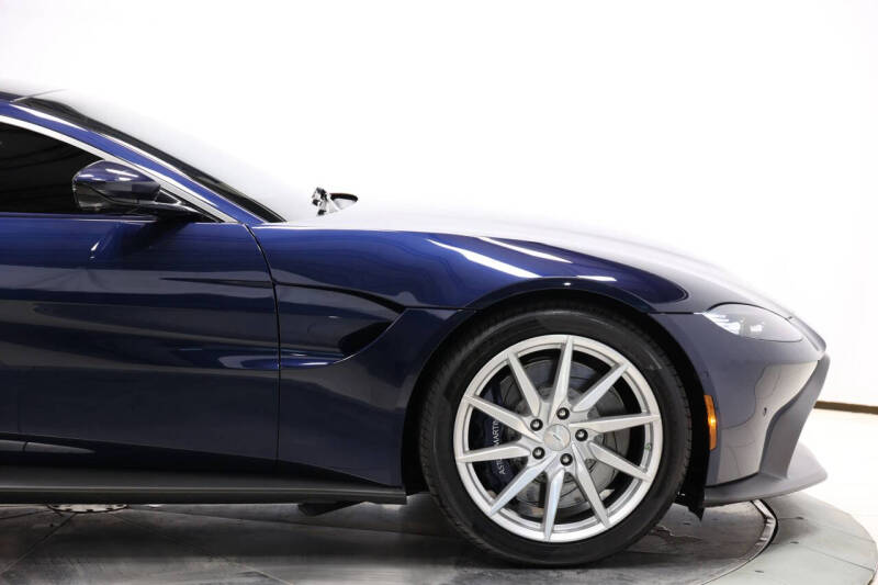 2019 Aston Martin Vantage