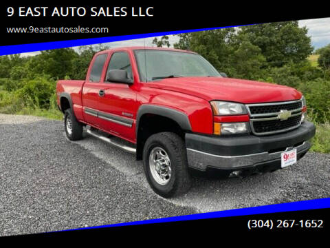 2006 Chevrolet Silverado 2500HD for sale at 9 EAST AUTO SALES LLC in Martinsburg WV
