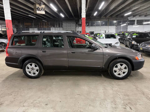 2005 Volvo XC70
