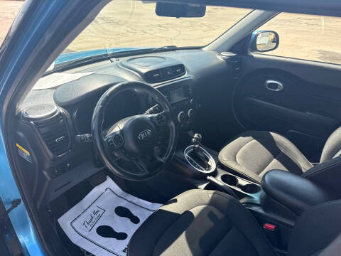 2016 Kia Soul +