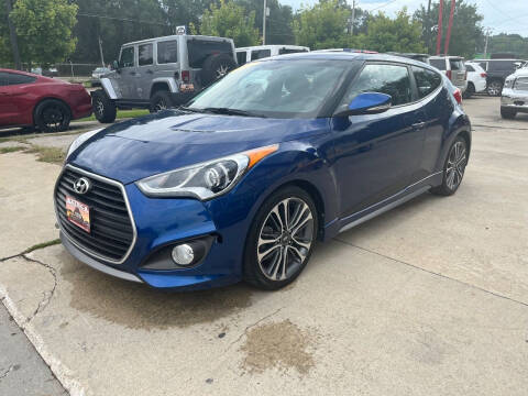 2016 Hyundai Veloster for sale at Azteca Auto Sales LLC in Des Moines IA