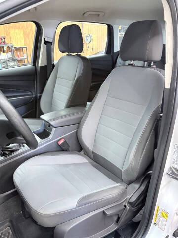 2017 Ford Escape S