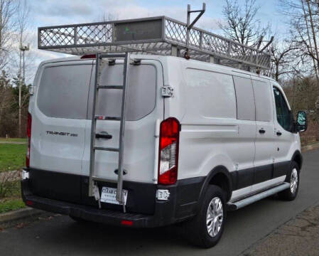2016 Ford Transit for sale at CLEAR CHOICE AUTOMOTIVE in Milwaukie OR