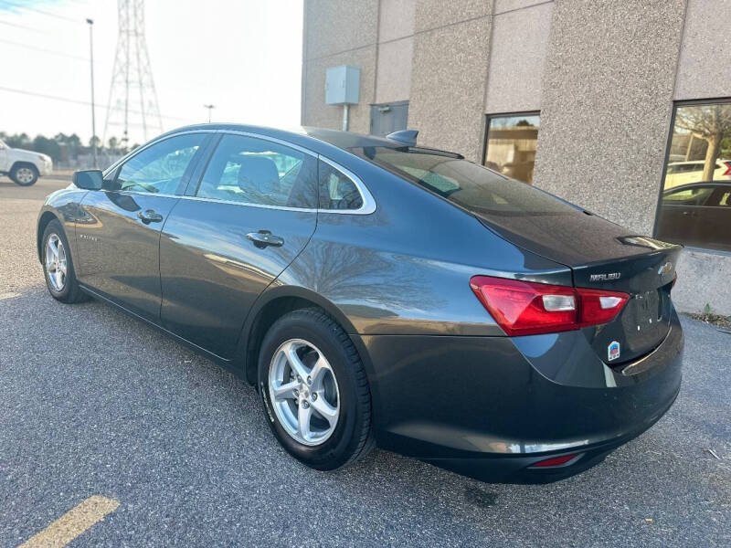 2017 Chevrolet Malibu LS