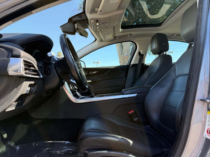 2020 Jaguar XE P250 S