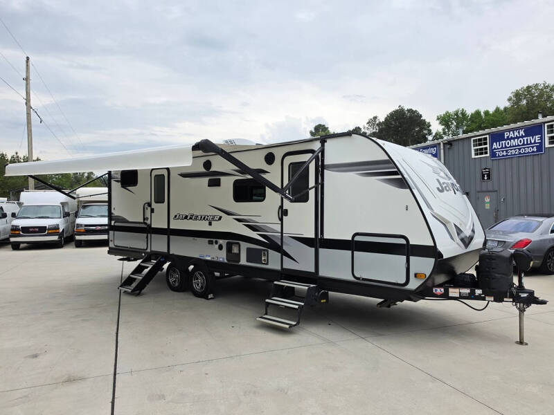 2022 Jayco Jay Feather