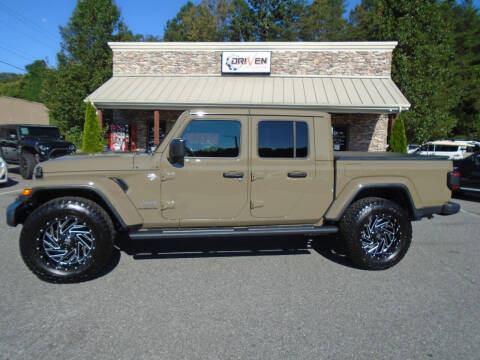 2020 Jeep Gladiator for sale at Driven Pre-Owned in Lenoir NC