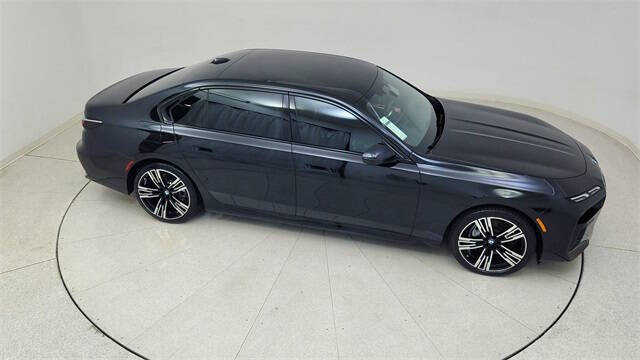 2024 BMW 7 Series 740i