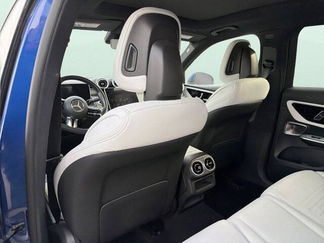 2023 Mercedes-Benz GLC GLC 300