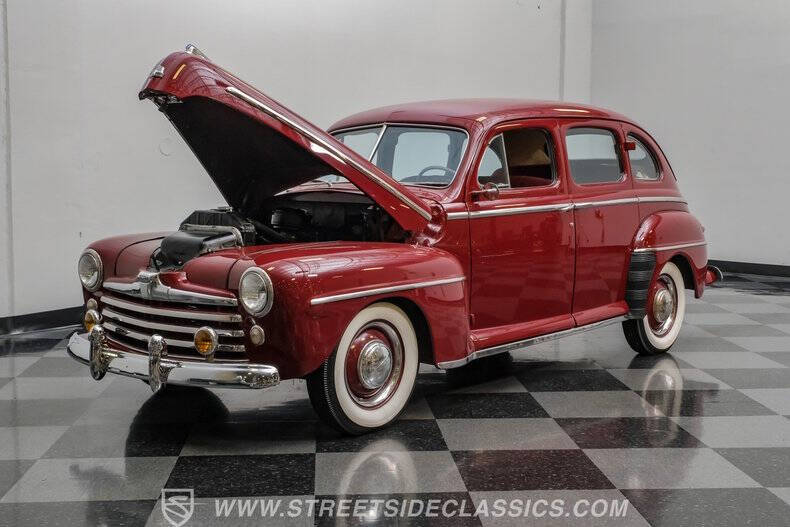 1948 Ford Deluxe