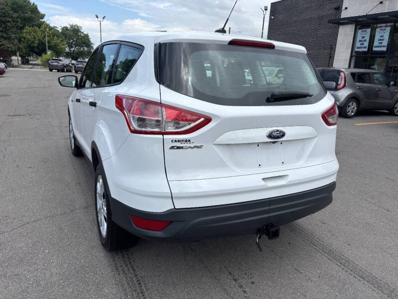 2014 Ford Escape S
