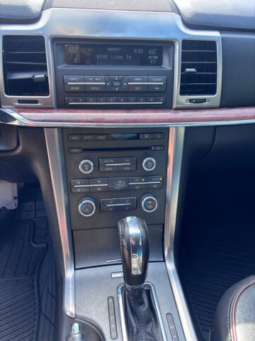 2012 Lincoln MKZ