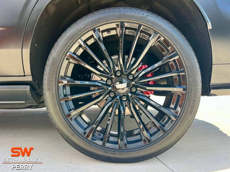 2025 Cadillac Escalade-V