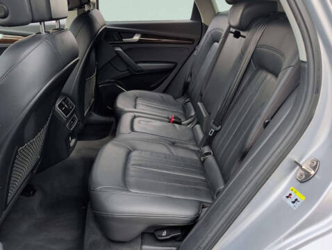 2019 Audi Q5 quattro Premium 45 TFSI