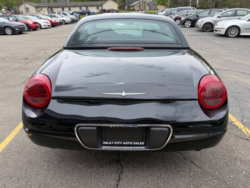 2004 Ford Thunderbird Deluxe