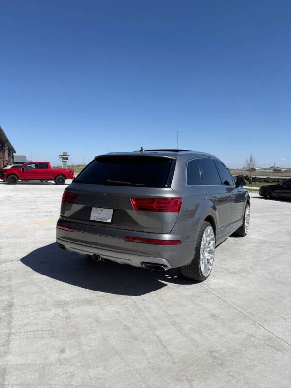 2017 Audi Q7 2.0T quattro Premium Plus