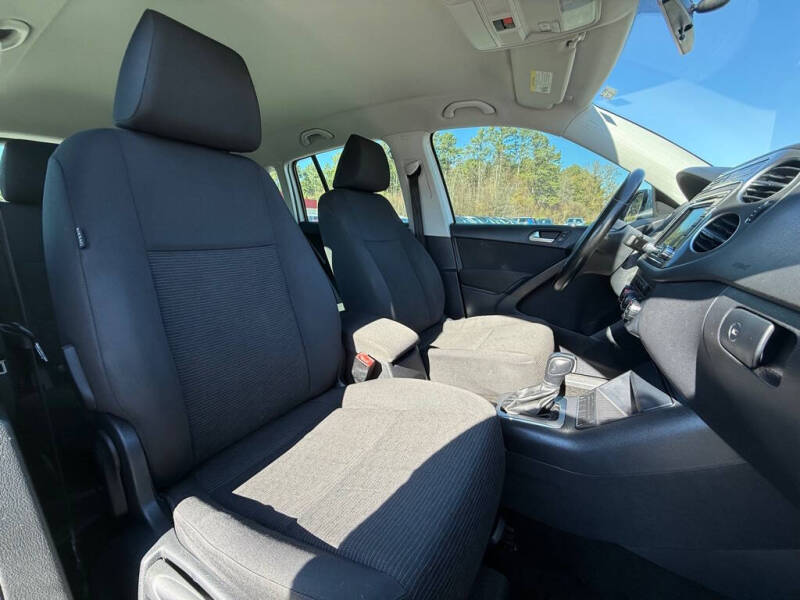 2015 Volkswagen Tiguan S