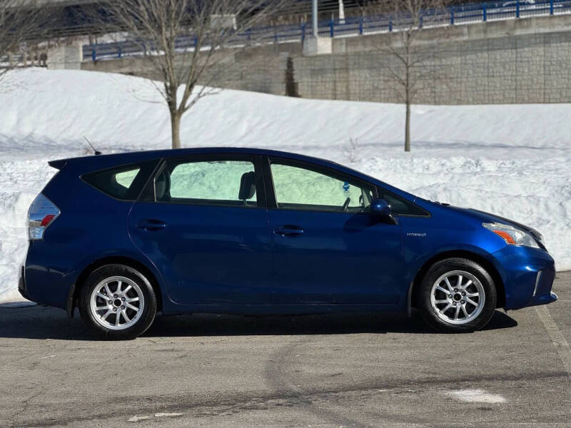 2012 Toyota Prius v