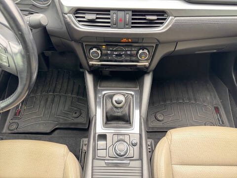 2016 Mazda MAZDA6 i Touring