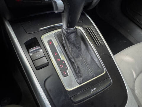 2011 Audi A5 2.0T quattro Premium Plus