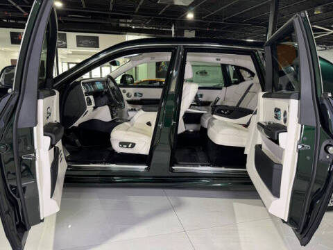 2022 Rolls-Royce Phantom