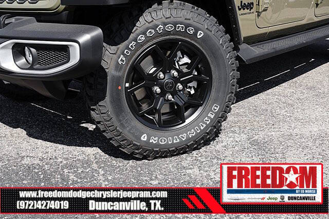 2025 Jeep Gladiator High Tide