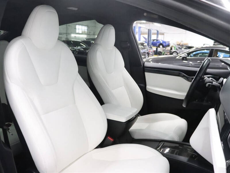 2020 Tesla Model X Long Range