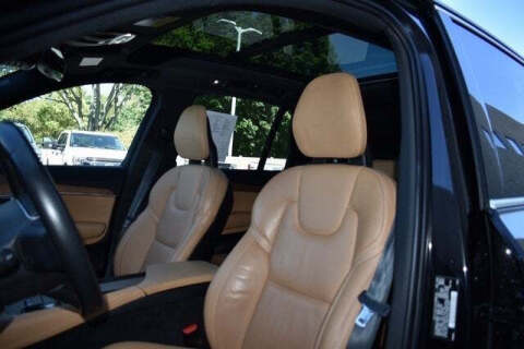 2018 Volvo XC90 T8 eAWD Inscription