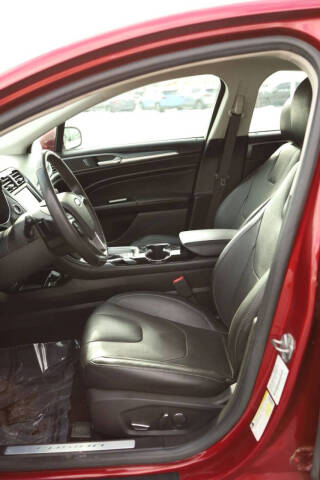 2016 Ford Fusion Titanium