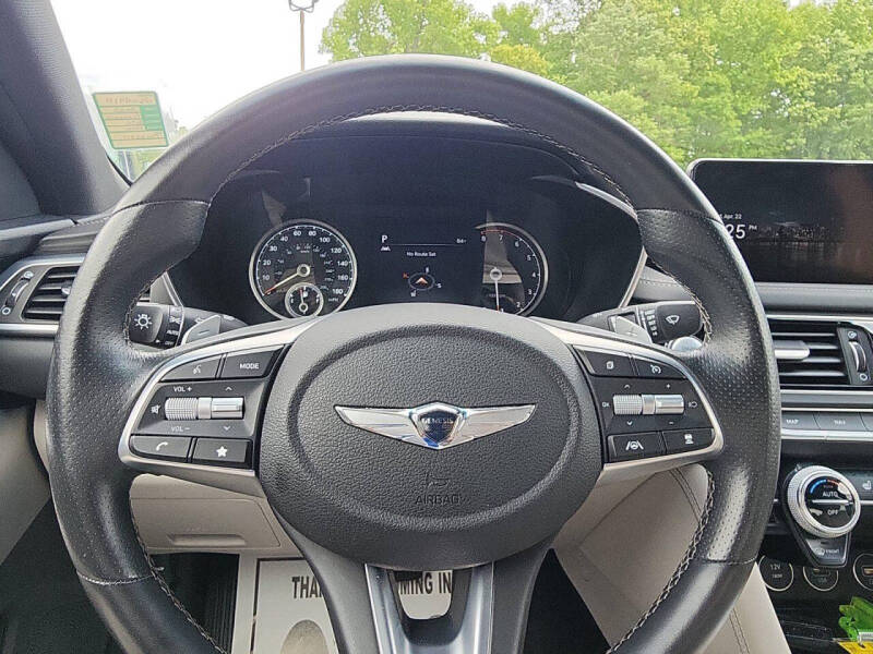 2023 Genesis G70