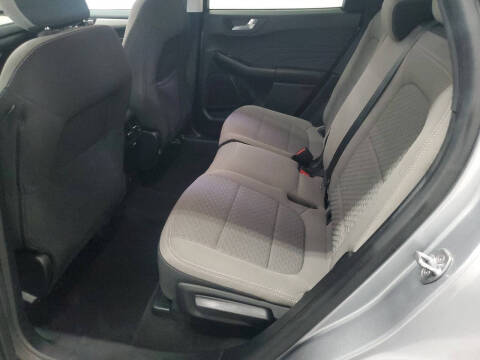 2021 Ford Escape Hybrid SE