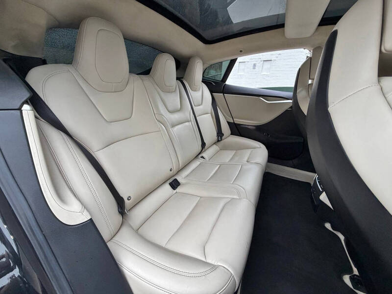 2017 Tesla Model S 75